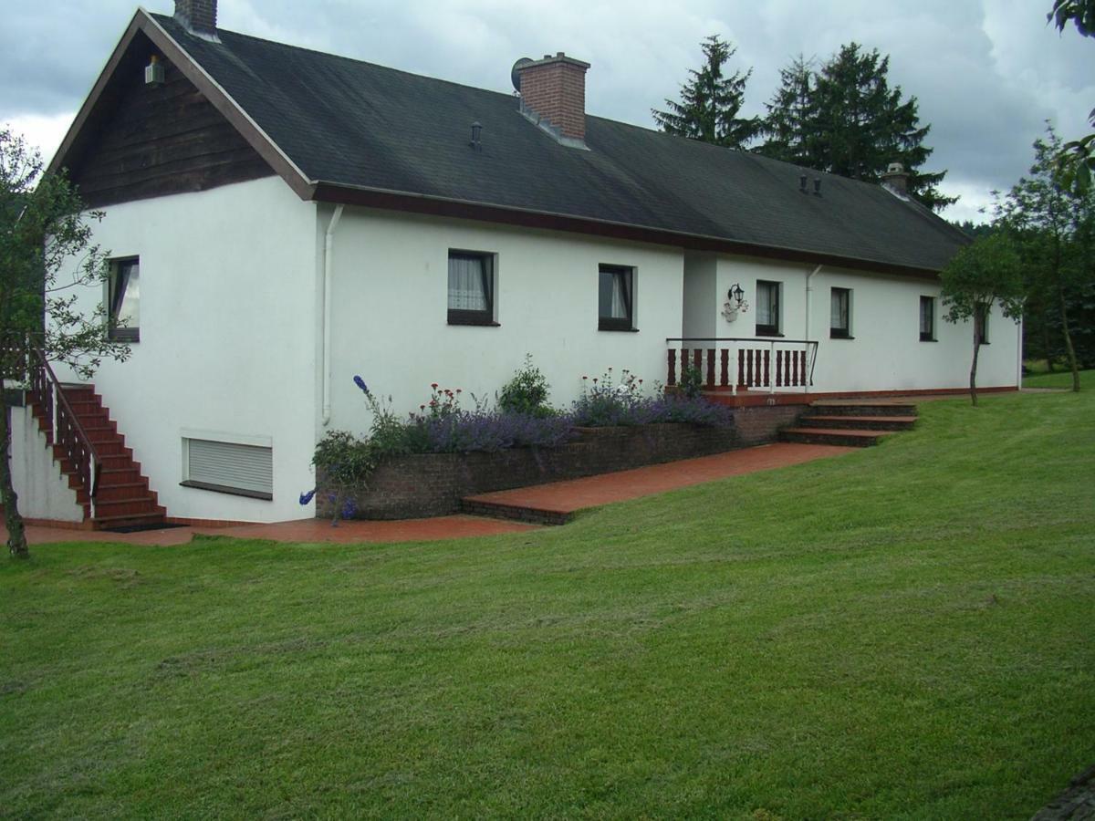 Appt. ÄISCHER Wilwerwiltz Exterior foto